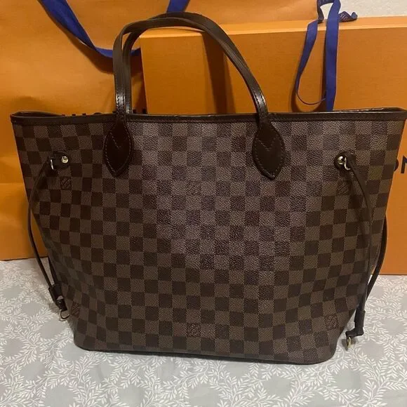 Louis Vuitton Neverfull MM Damier Ebene - Picture 3 of 16